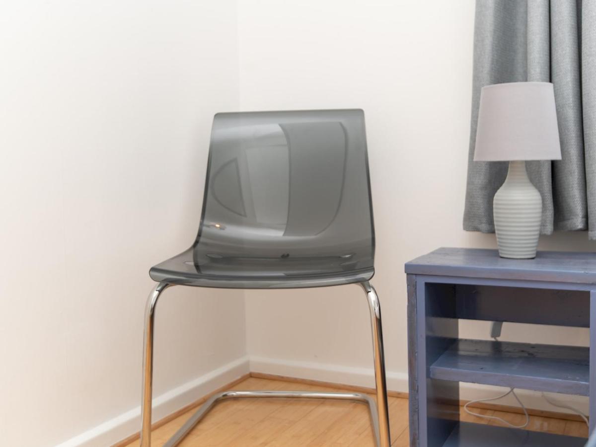 Pass The Keys Bright Modern One Bed Apartment - Bath City Centre Eksteriør billede