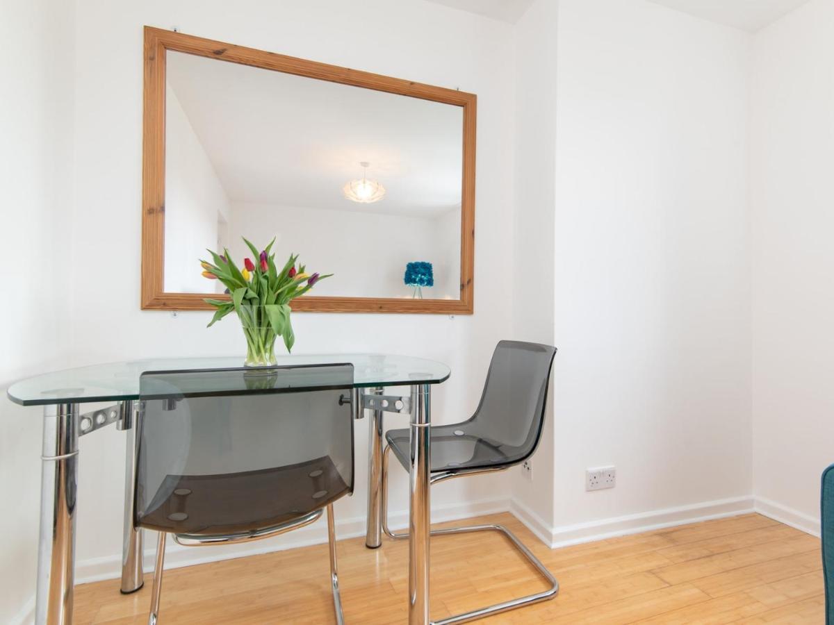 Pass The Keys Bright Modern One Bed Apartment - Bath City Centre Eksteriør billede